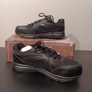 HOSS  Men's Reno Waterproof Composite Toe Work Shoe Sneakers Size 10.5 D(m)